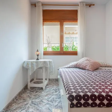 Apartment Preciosa Casa Con Un Enorme Jardin