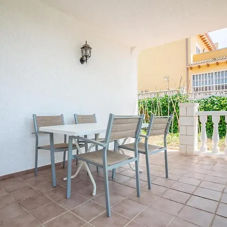 Apartment Preciosa Casa Con Un Enorme Jardin El Vendrell