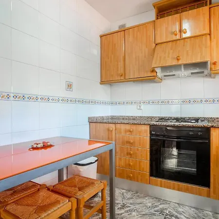 Preciosa Casa Con Un Enorme Jardin *