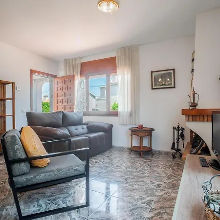 Apartment Preciosa Casa Con Un Enorme Jardin